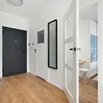 Appartamento Modern With Historic Shipyard Views And Parking By Renters *