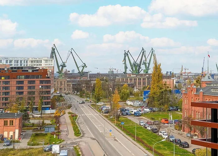 Modern With Historic Shipyard Views And Parking By Renters *